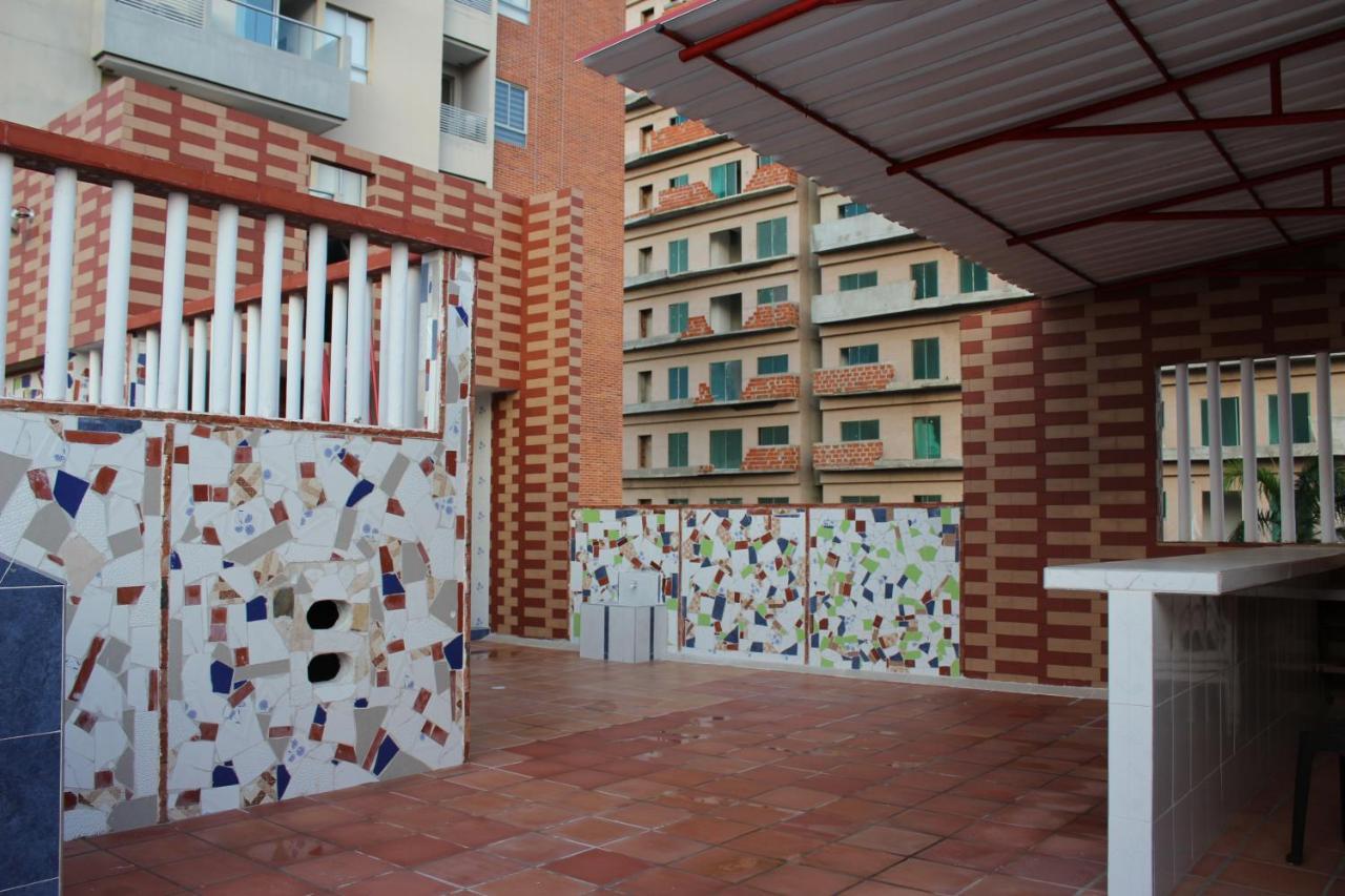 Villa Santos Apartaestudios Barranquilla  Luaran gambar